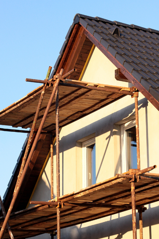 România se clasează după Spania la declinul construcţiilor