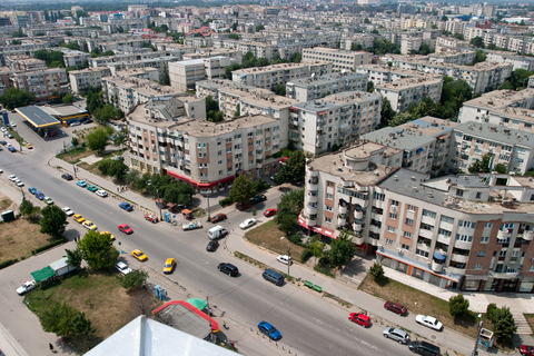 Cum poţi economisi până la 10% din preţ la achiziţia unui apartament la bloc?