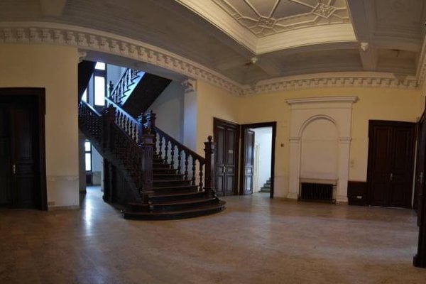 vila Piata Universitatii