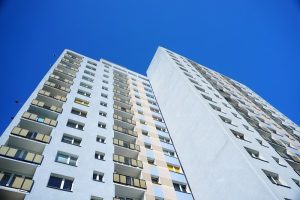 unde costa apartamentele vechi aproape cat cele noi - sau chiar mai mult