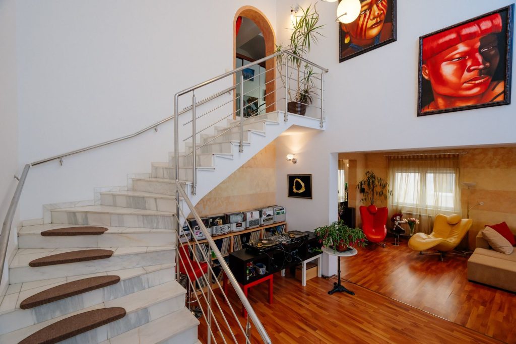 vila voluntari living