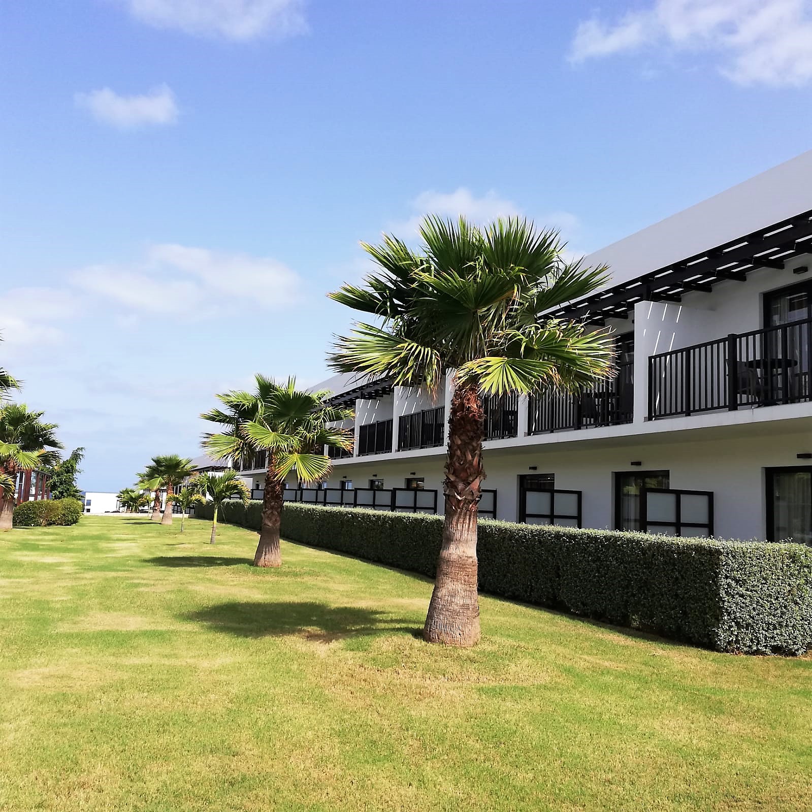 Romanii sunt atrasi de investitiile imobiliare in insule exotice